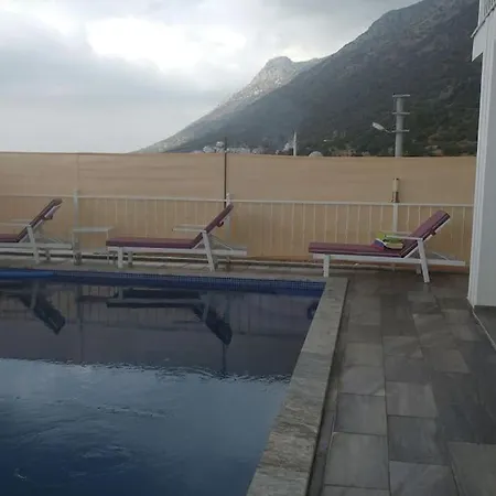 Kalkan Charm Halal *
